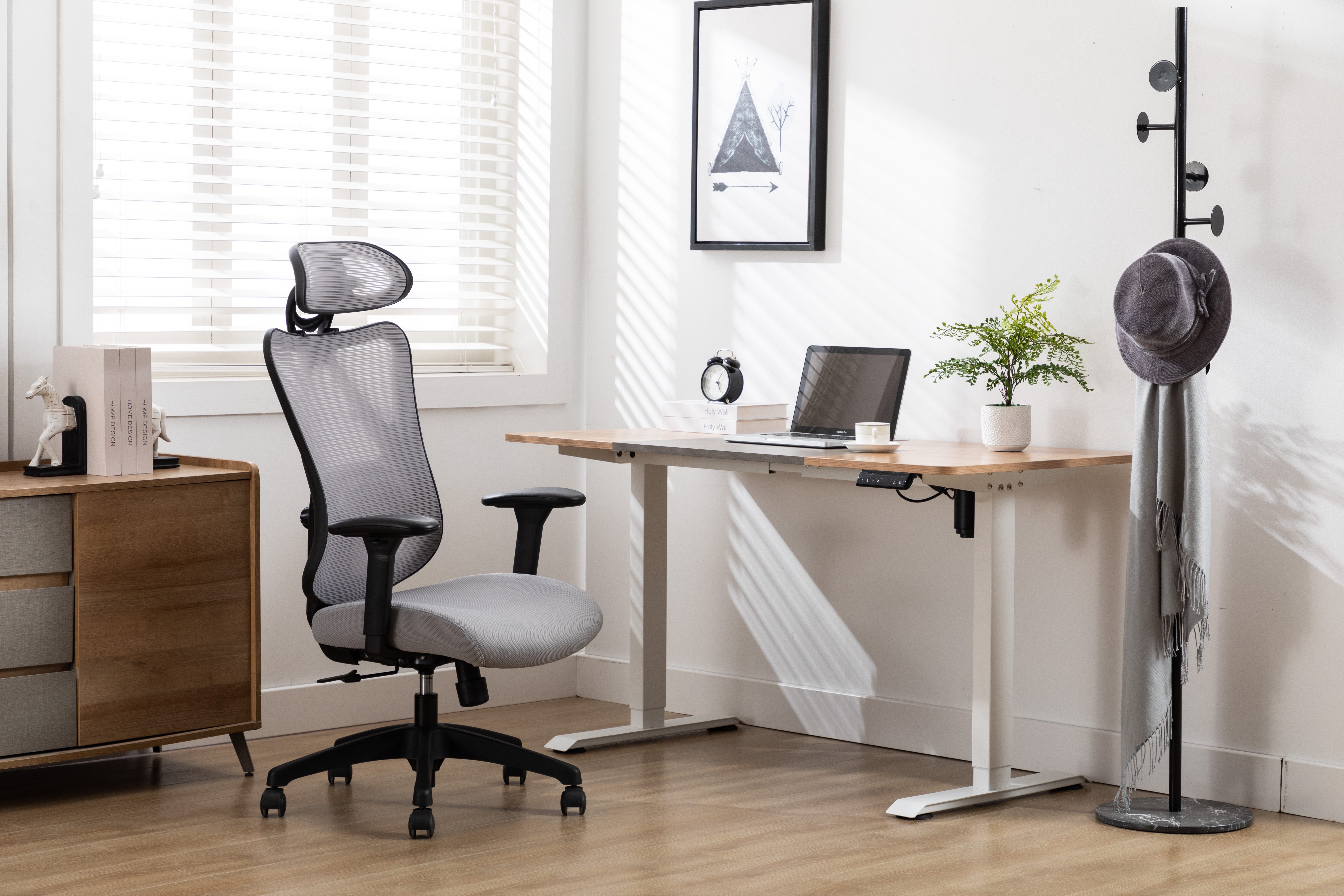 Setup cu scaun ergonomic