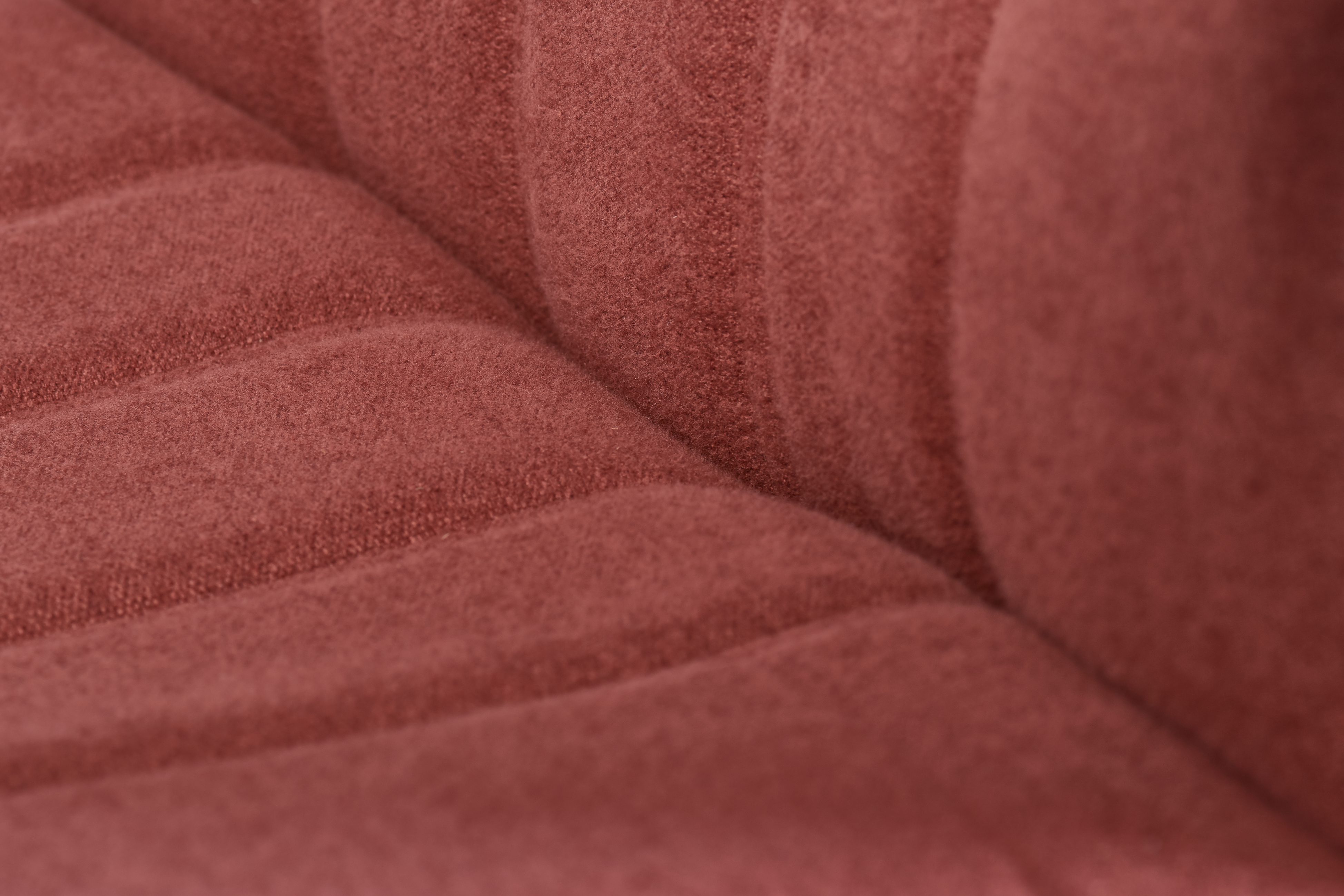 Detaliu tapițerie și cusături