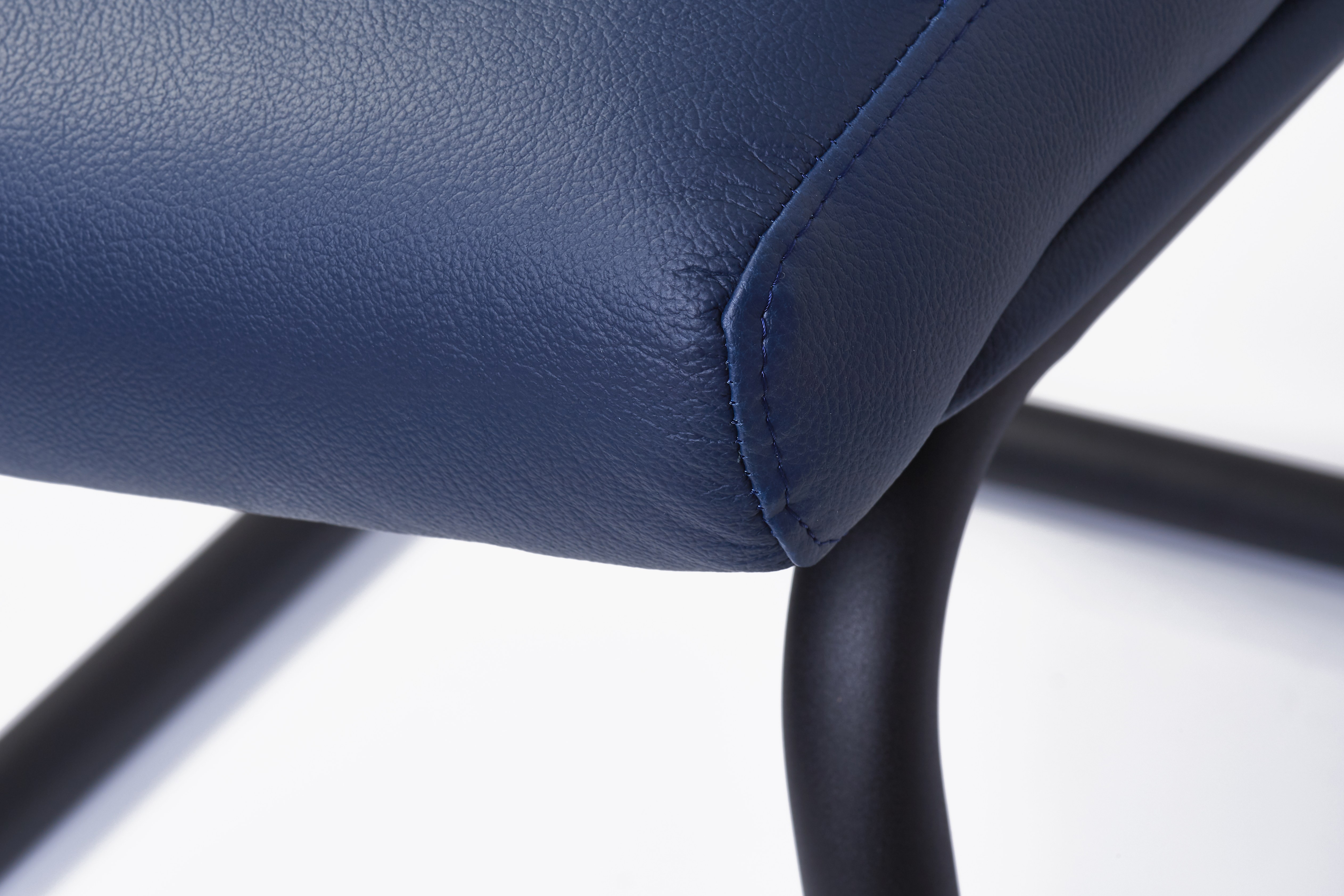 Detaliu margine șezut rotunjită