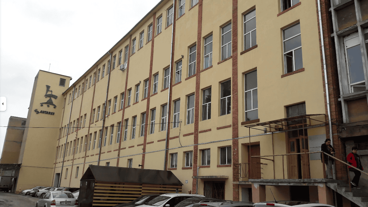 Clădirea locației fizice Mega Outlet de Scaune Cluj